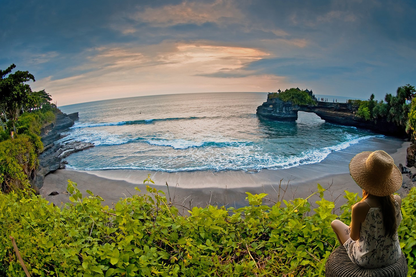 Tanah Lot Temple