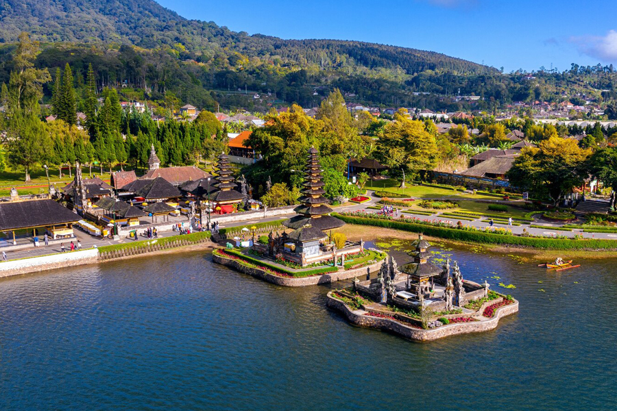 Ulun danu Beratan Temple